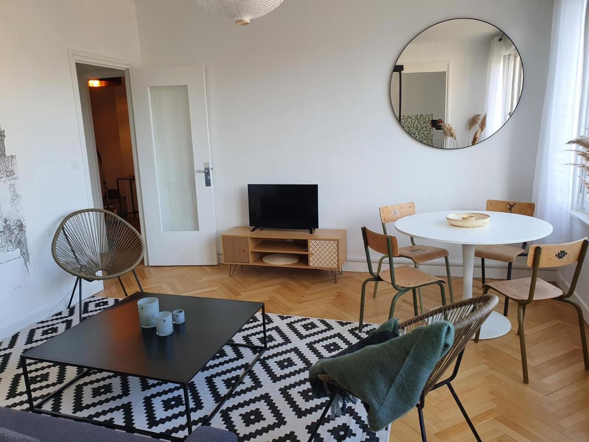 Suite Forum Vue Imprenable Reims Exterior photo